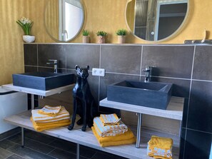 Interior - "Fécamp, Soleil Mapou" by Interhome (Fécamp)