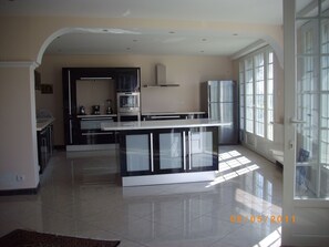 Fridge, microwave, oven, dishwasher - Urlaub in La Cadière d'Azur - Var by Interhome (La Cadière d'Azur)