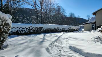 Enceinte de lâhĂ©bergement