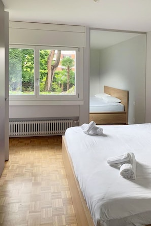 Internet - "Lake Escape", mit Pool by Interhome (MAROGGIA)