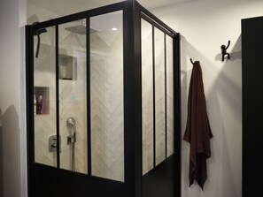 Towels - Provenzalisches Haus mit Pool und Garten by Interhome (Mallemort)