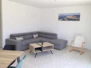 TV - Warmherziges Haus mit ebenerdigem Zugang by Interhome (Arcachon)