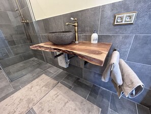Bathroom - Renoviertes Haus in Husen mit Terrasse und Sauna by Interhome (Husen)