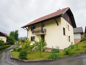 Exterior - Appartement in Zasip mit Möblierter Terrasse by Interhome (Bled)
