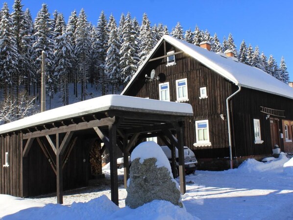 Exterior - FH Anno Dazumal wie zu Oma's Zeiten by Interhome (Klingenthal)
