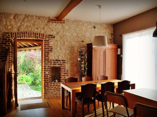 Liebevoll renoviertes Ferienhaus als Teil eines kleinen Bauernhauses mit abgesc by Interhome