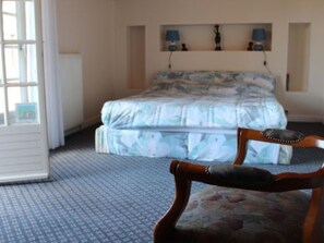 Internet - für 6 Personen ca. 110 m² in Pugny-Chatenod, Auvergne-Rhône-Alpes (Savoyen by Interhome (Aix les Bains)