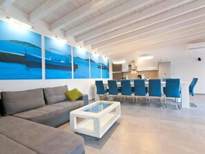 TV - Wellness und Spa Villa Stella, in der Nähe von Stränden - Meer by Interhome (Bokordici)
