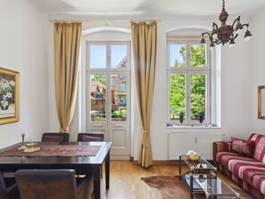Dining - Gründerzeitvilla by Interhome (Potsdam)