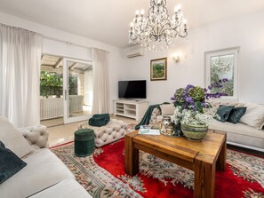 Living area - Villa Sunset Garden by Interhome (Poreč)