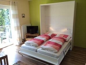 Internet - Helle Ferienwohnung für drei Personen by Interhome (Rangsdorf)