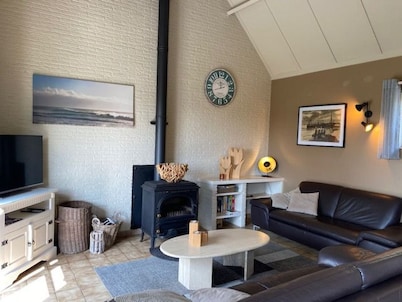 mit Pool by Interhome