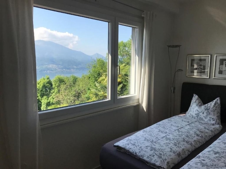 Seeblick Und Pool By Interhome - Locarno