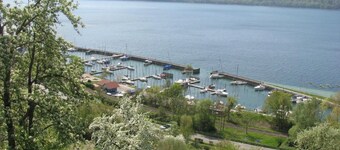 Idyllische Ferienwohnung in Sipplingen am Bodensee by Interhome