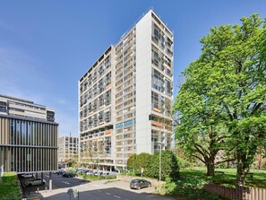 Exterior - Hochhaus Fellergut - Stiftung Ferien im Baudenkmal by Interhome (Bern)