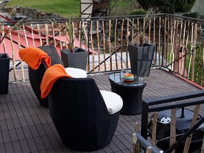 Terrace/patio - Appartement in Berlingen mit Garten und Terrasse by Interhome (Berlingen)