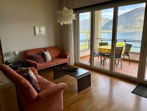 TV - Residenza Viramonte - Casa Aurelia, Wohnung 6 by Interhome (Vira)