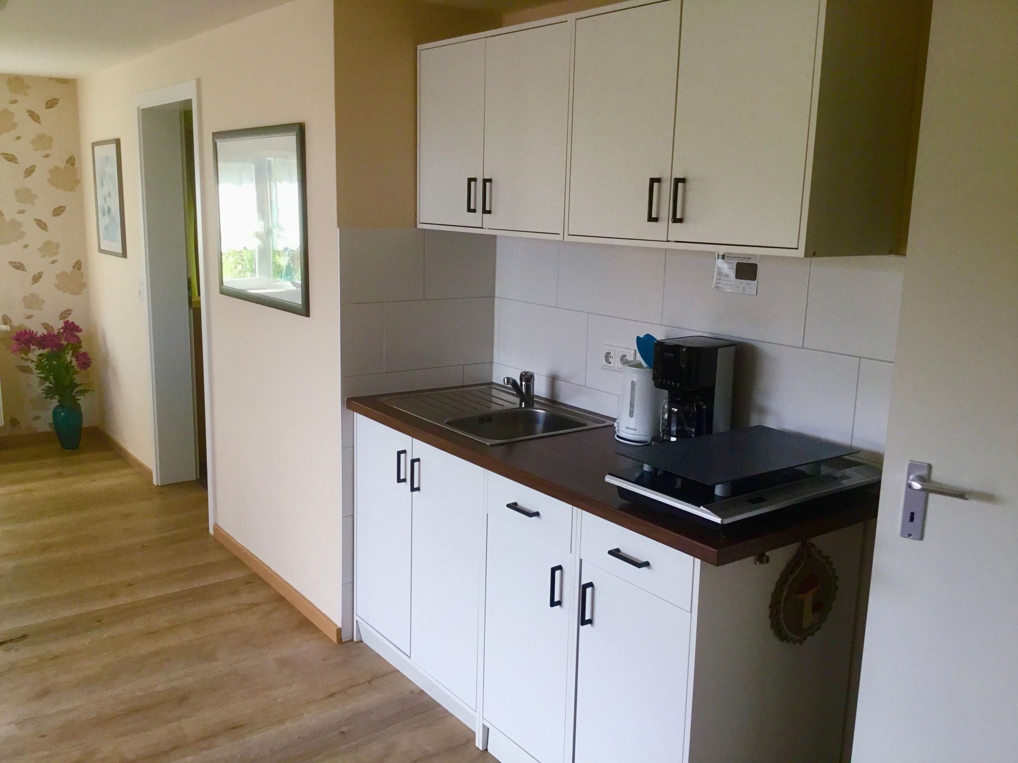 Kühlschrank, Kochgeschirr/Geschirr/Besteck