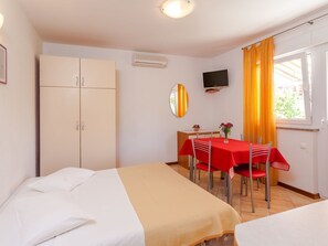Internet - Parterre-Ferienwohnung für vier Personen by Interhome (Brela)