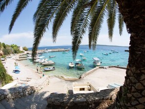 Beach - Appartement mit Blick auf das Wasser by Interhome (Hvar/Jelsa)