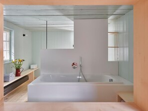 Towels - Haus am Platz - Stiftung Ferien im Baudenkmal by Interhome (Jenaz)
