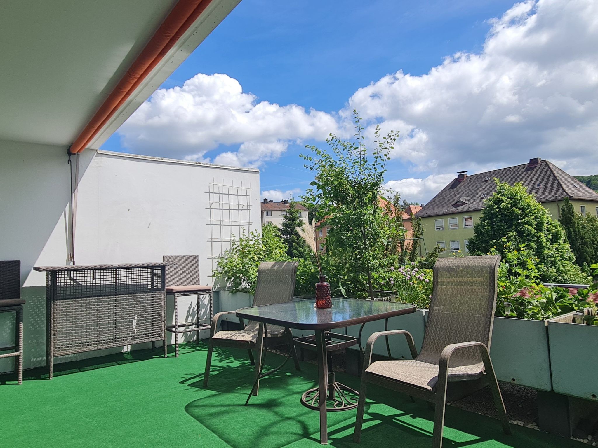 تناول الطعام بالخارج