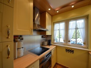 Refrigerador, microondas, horno y lavavajillas 