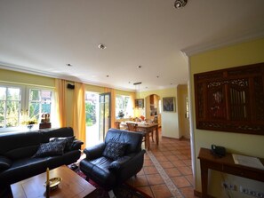 TV - Fischerhaus by Interhome (Baabe)