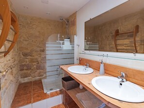 Towels - Monfort in Sainte-Mondane by Interhome (Carlux)