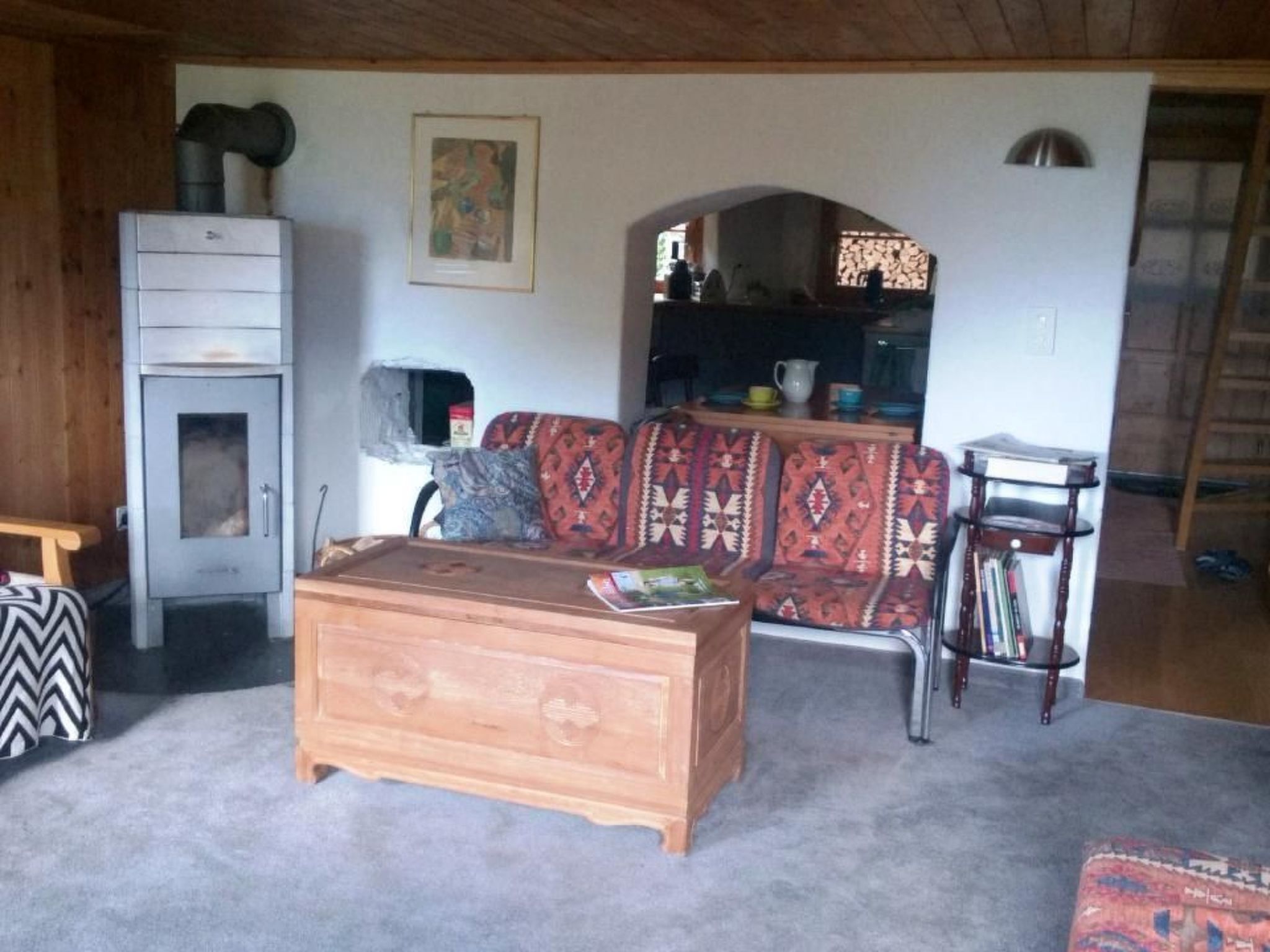 Televisio, takka, DVD-soitin