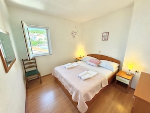 1 bedroom, Internet - Angenehme Wohnung in Komarna mit privatem Parkplatz by Interhome (Klek)