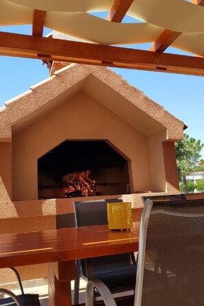 Outdoor dining - Apartment Leonardo by Interhome (Vrsi)