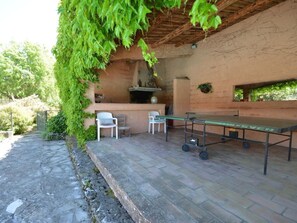 Outdoor dining - Studio "Le Passet" auf der Skipiste by Interhome (Malaucène)