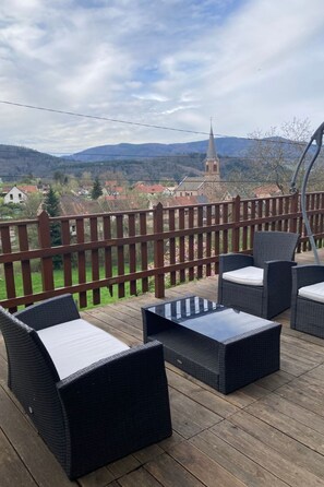 Terrace/patio - Gite des Cerisiers by Interhome (Breitenbach)