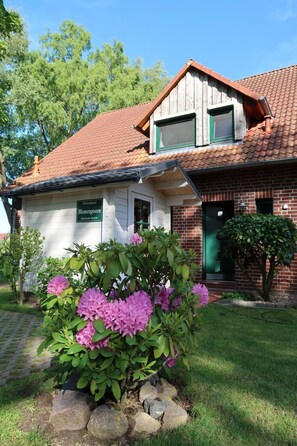 Exterior detail - Blomengoorn by Interhome (Boltenhagen)