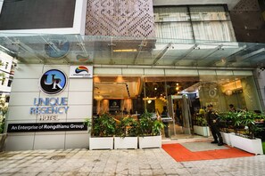 واجهة المنشأة