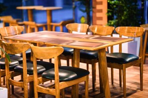 Restaurant - Unique Regency Hotel Dhaka (Dhaka)