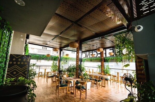 Exterior - Unique Regency Hotel Dhaka (Dhaka)