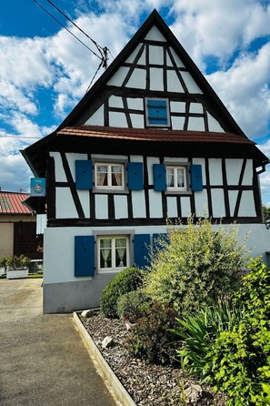 Esterni