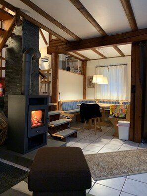 Interior - Familienfreundliches Haus mit großer Terrasse by Interhome (Frielendorf)