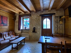 Interior - "Gite de Guillemat" by Interhome (Gensac)