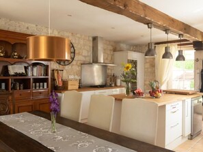 Fridge, microwave, oven, dishwasher - Le Petit Moulin - Feriendomizil mit beheiztem Pool by Interhome (Annepont)