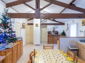 Dining - "Gite du Moulin de la Croix" (Ferienhaus der Kreuzmühle) by Interhome (Arces)