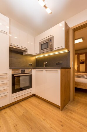 Fridge, microwave, oven, dishwasher - Neue Ferienwohnung in Mittersill mit Garten by Interhome (Mittersill)