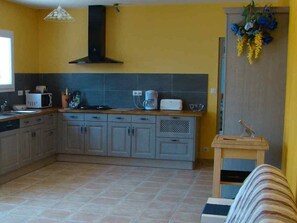 Fridge, microwave, oven, dishwasher - Villa des Plages-Valinco 2Zi Super Meerblick 250m by Interhome (Olmeto)