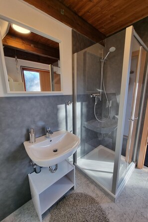 Bathroom - Marie 125 by Interhome (Bad Arolsen)