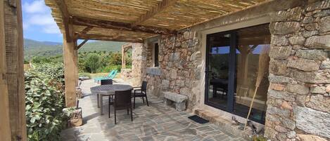 Restauration extérieure