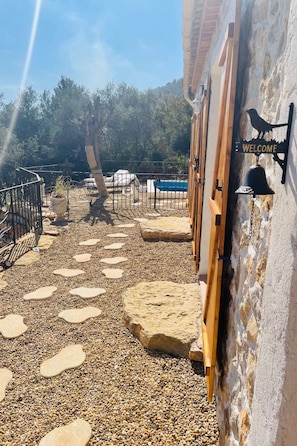 Enceinte de lâhĂ©bergement