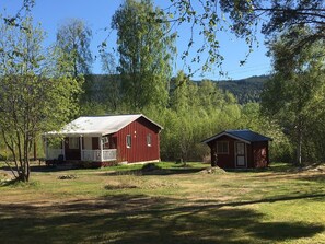 المنشأة من الخارج