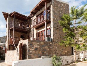 Exterior - in Mavrikiano mit privatem Pool by Interhome (Plaka)